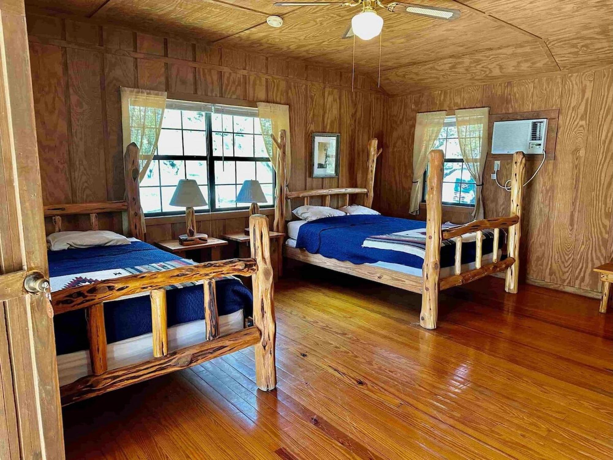 Crc Ranch Retreat Otel Bandera Oda fotoğraf