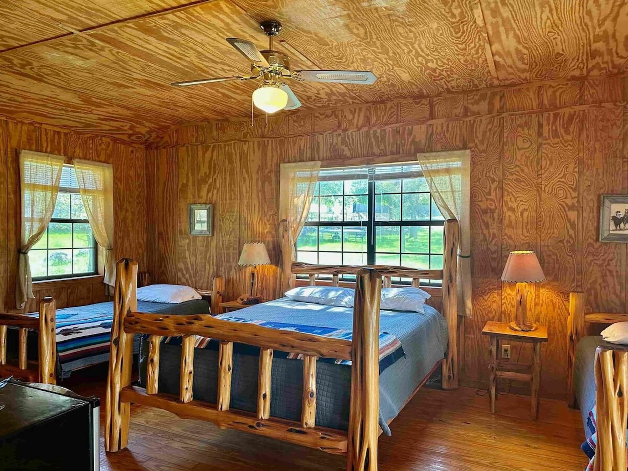 Crc Ranch Retreat Otel Bandera Dış mekan fotoğraf